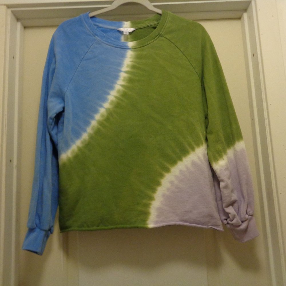 ITS BOHO SPRING TYE DYE COLORS SWEATSHIRT  BY TIME & TRU S